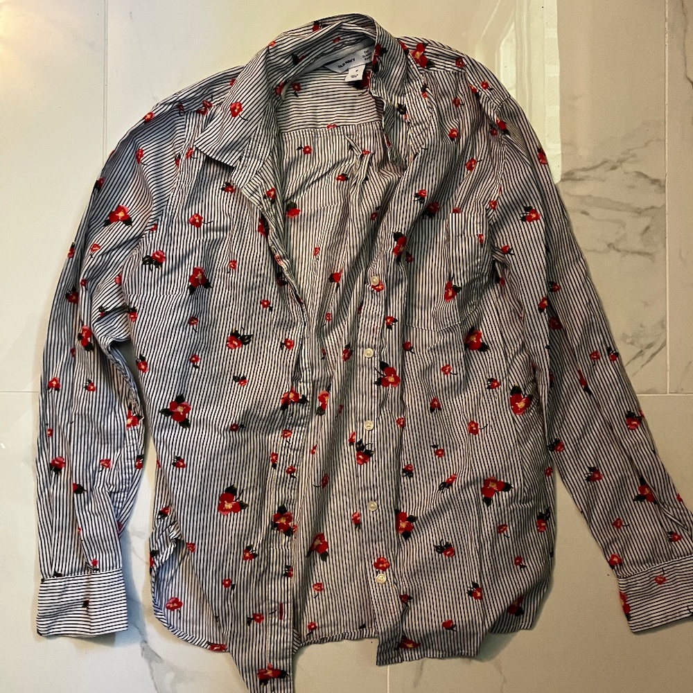 Old Navy button-down shirt